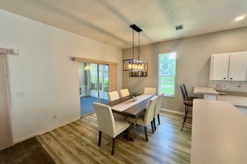House in Ocala, Florida 3 bedrooms, 143.81 sq.m. № 2233194 - photo 6