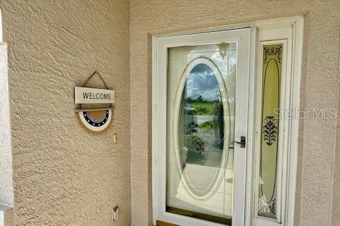 House in Ocala, Florida 3 bedrooms, 143.81 sq.m. № 2233194 - photo 2