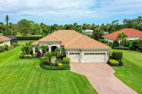House in Sarasota, Florida 3 bedrooms, 237.83 sq.m. № 2100543