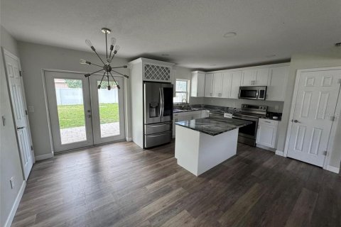 Casa en alquiler en Largo, Florida, 3 dormitorios, 120.96 m2 № 1909364 - foto 9