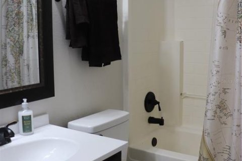 Купить виллу или дом в Клермон, Флорида 11 комнат, 154.22м2, № 1740254 - фото 25