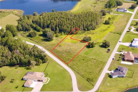 Land in Land O' Lakes, Florida № 1901061 - photo 1
