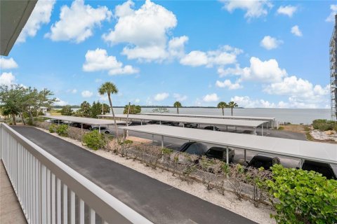 Condo in Dunedin, Florida, 3 bedrooms  № 1677037 - photo 5