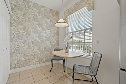 Condo in Dunedin, Florida, 3 bedrooms  № 1677037 - photo 10