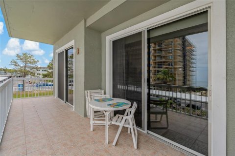 Condo in Dunedin, Florida, 3 bedrooms  № 1677037 - photo 6