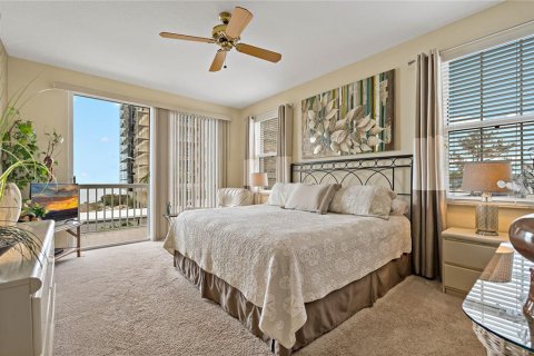 Condo in Dunedin, Florida, 3 bedrooms  № 1677037 - photo 11