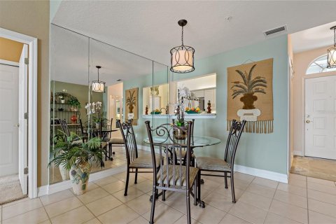 Condo in Dunedin, Florida, 3 bedrooms  № 1677037 - photo 17