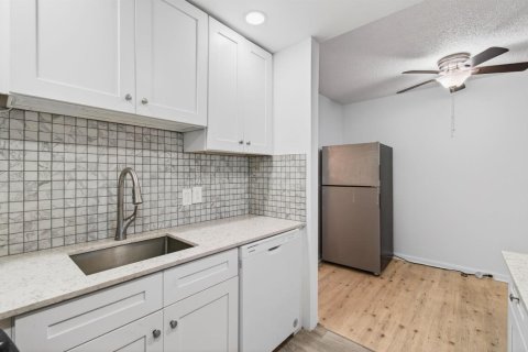 Купить кондоминиум в Дирфилд-Бич, Флорида 3 комнаты, 54.35м2, № 2083188 - фото 22