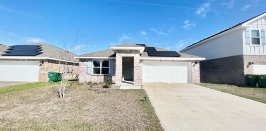 Casa en Crestview, Florida 4 dormitorios, 171.96 m2 № 559513