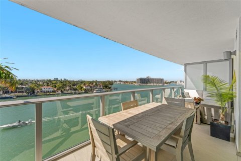 Купить кондоминиум в Майами-Бич, Флорида 2 спальни, 106.19м2, № 2024131 - фото 2