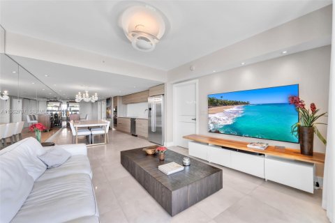 Купить кондоминиум в Майами-Бич, Флорида 2 спальни, 106.19м2, № 2024131 - фото 8