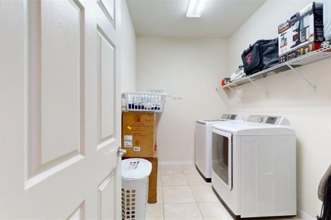 Casa en venta en Parrish, Florida, 3 dormitorios, 199.18 m2 № 1911381 - foto 9
