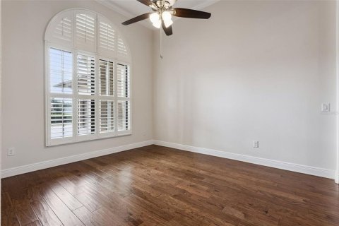 House in Lady Lake, Florida 3 bedrooms, 233.37 sq.m. № 2284502 - photo 23