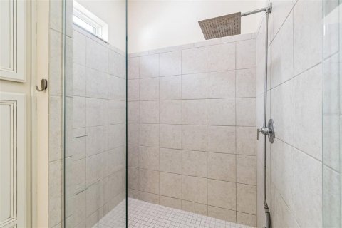 Купить виллу или дом в Аполло-Бич, Флорида 8 комнат, 201.88м2, № 2157902 - фото 29