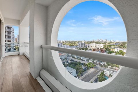 Condominio en venta en Fort Lauderdale, Florida, 2 dormitorios, 103.4 m2 № 2054993 - foto 22