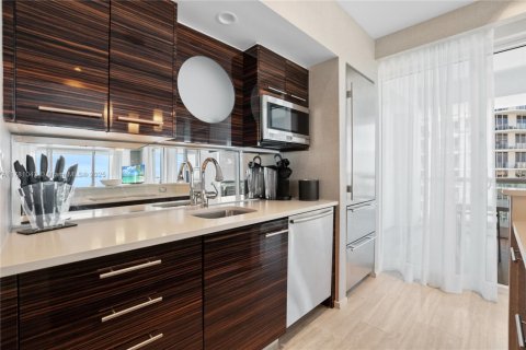 Condominio en venta en Fort Lauderdale, Florida, 2 dormitorios, 103.4 m2 № 2054993 - foto 5