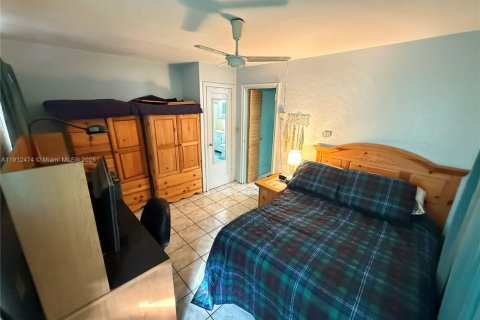 Propiedad comercial en venta en Hollywood, Florida, 100.89 m2 № 1969225 - foto 10