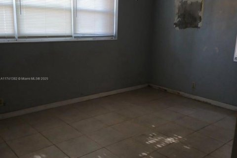 House in Boynton Beach, Florida 3 bedrooms, 159.14 sq.m. № 1807620 - photo 18