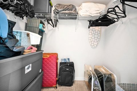 Condo in Fort Lauderdale, Florida, 1 bedroom  № 2037441 - photo 15