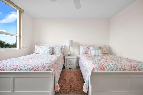 Condo in Fort Lauderdale, Florida, 1 bedroom  № 2037441 - photo 17