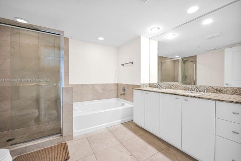 Condo in Fort Lauderdale, Florida, 1 bedroom  № 2037441 - photo 19