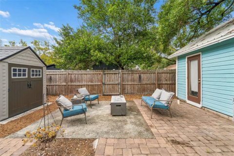 House in Tampa, Florida 4 bedrooms, 144.37 sq.m. № 2142643 - photo 28