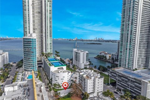 Immobilier commercial à vendre à Miami, Floride № 1763408 - photo 15