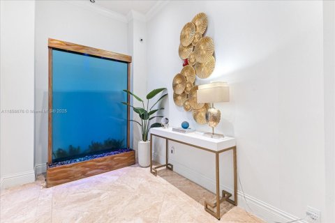 Condo in West Palm Beach, Florida, 2 bedrooms  № 1878739 - photo 6