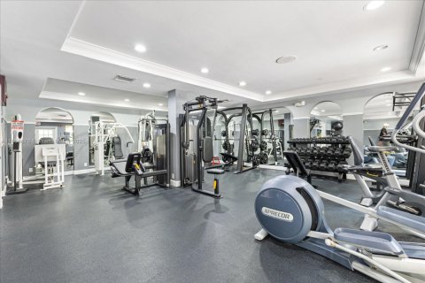 Condo in West Palm Beach, Florida, 2 bedrooms  № 1878739 - photo 8