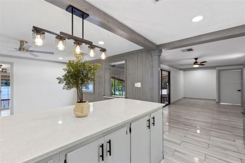 House in Tavares, Florida 3 bedrooms, 112.6 sq.m. № 1904041 - photo 19