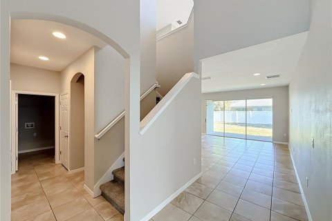 Casa en venta en Mount Dora, Florida, 4 dormitorios, 244.33 m2 № 2321063 - foto 3