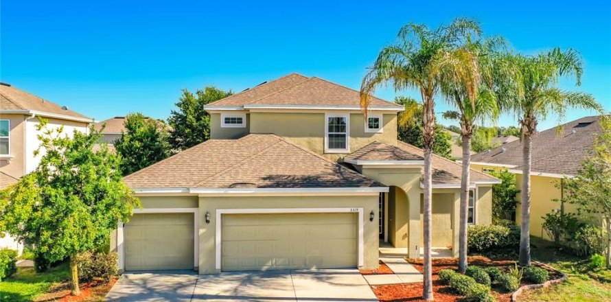 Casa en Mount Dora, Florida 4 dormitorios, 244.33 m2 № 2321063