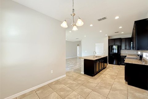 Casa en venta en Mount Dora, Florida, 4 dormitorios, 244.33 m2 № 2321063 - foto 10