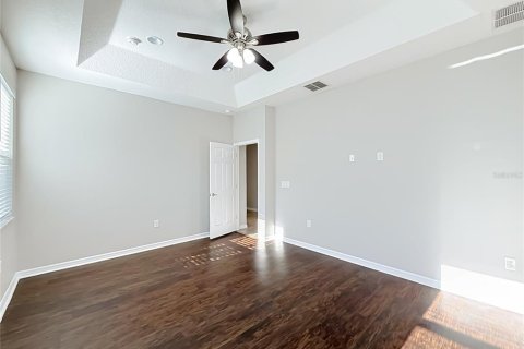 Casa en venta en Mount Dora, Florida, 4 dormitorios, 244.33 m2 № 2321063 - foto 15