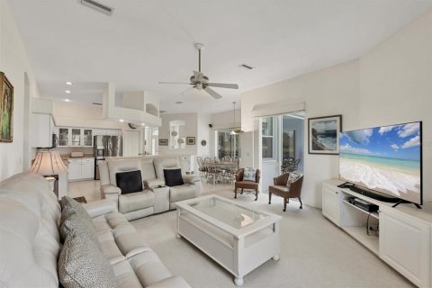 House in Sarasota, Florida 3 bedrooms, 217.86 sq.m. № 1653566 - photo 21