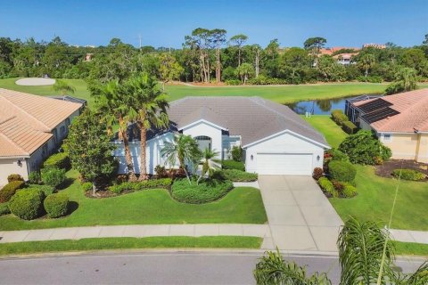 House in Sarasota, Florida 3 bedrooms, 217.86 sq.m. № 1653566 - photo 2