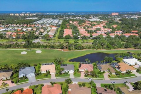 House in Sarasota, Florida 3 bedrooms, 217.86 sq.m. № 1653566 - photo 6