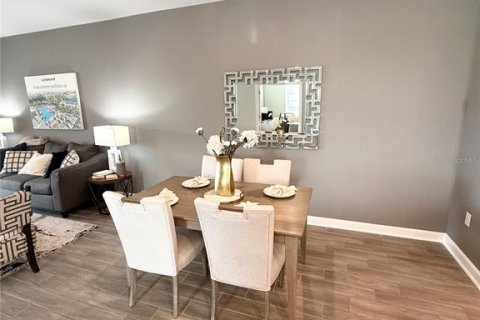 Casa en venta en Kissimmee, Florida, 4 dormitorios, 198.16 m2 № 1909532 - foto 12