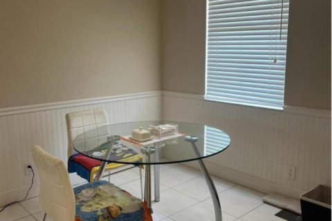 Apartment in Pompano Beach, Florida 2 bedrooms, 117.52 sq.m. № 2146117 - photo 4