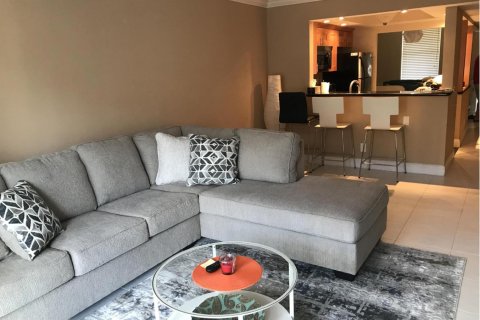 Apartment in Pompano Beach, Florida 2 bedrooms, 117.52 sq.m. № 2146117 - photo 7