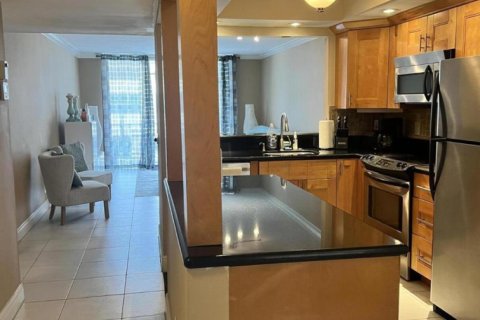 Apartment in Pompano Beach, Florida 2 bedrooms, 117.52 sq.m. № 2146117 - photo 10