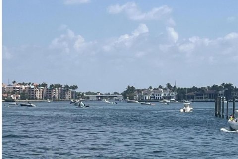 Apartment in Pompano Beach, Florida 2 bedrooms, 117.52 sq.m. № 2146117 - photo 17
