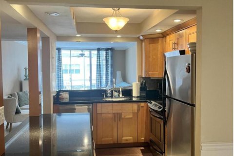 Apartment in Pompano Beach, Florida 2 bedrooms, 117.52 sq.m. № 2146117 - photo 9