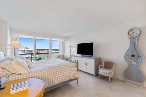 Condominio en venta en Fort Lauderdale, Florida, 2 dormitorios, 168.43 m2 № 2054511 - foto 22