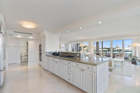 Condominio en venta en Fort Lauderdale, Florida, 2 dormitorios, 168.43 m2 № 2054511 - foto 14