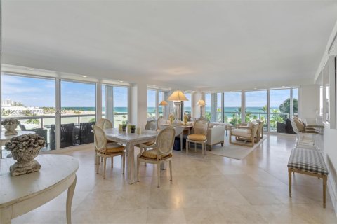 Condominio en venta en Fort Lauderdale, Florida, 2 dormitorios, 168.43 m2 № 2054511 - foto 4