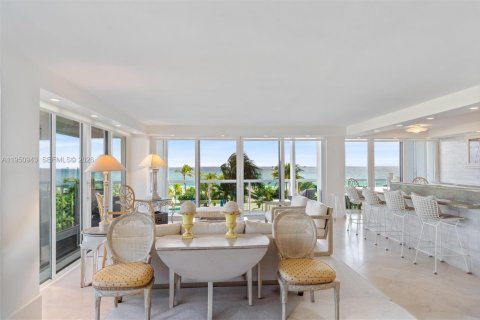 Condominio en venta en Fort Lauderdale, Florida, 2 dormitorios, 168.43 m2 № 2054511 - foto 6