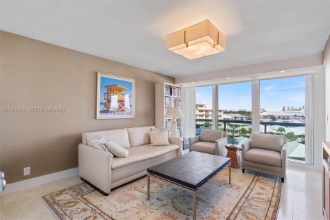 Condominio en venta en Fort Lauderdale, Florida, 2 dormitorios, 168.43 m2 № 2054511 - foto 25