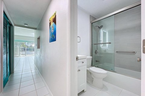 Condo in Palm Harbor, Florida, 1 bedroom  № 1806897 - photo 29
