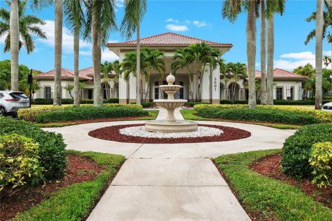 Снять в аренду таунхаус в Мирамар, Флорида 3 спальни, 153.29м2, № 2004635 - фото 16